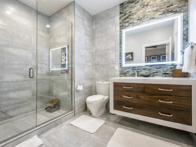 Traditional Contemporary New Home Construction