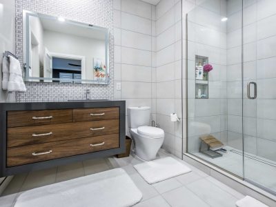 Traditional Contemporary New Home Construction